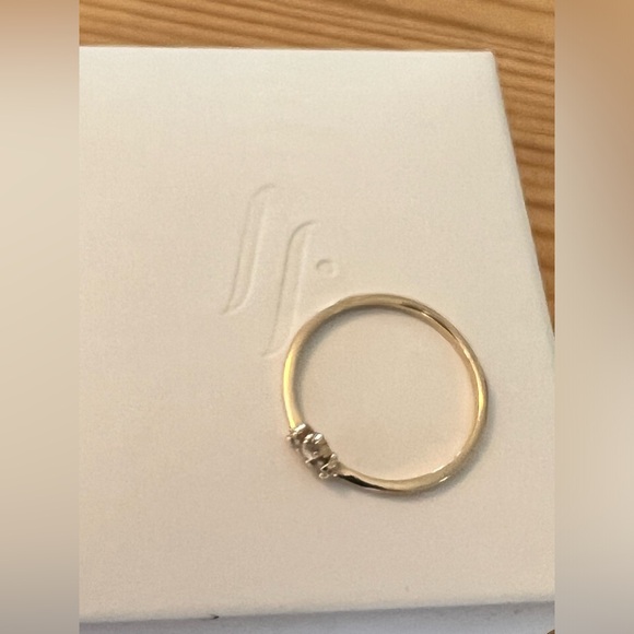 Laurie Fleming rose cut pear diamond Aika ring. 14k yellow gold. Size 7.5 - Picture 7 of 9